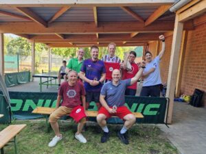 Die glücklichen Gewinner (von links nach rechts): Lasse, Nicolas, Michel, Paddy, Stefan, Ulli und Frederick